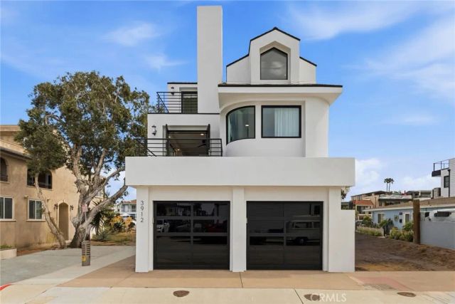 3912 River Ave, Newport Beach, CA 92663