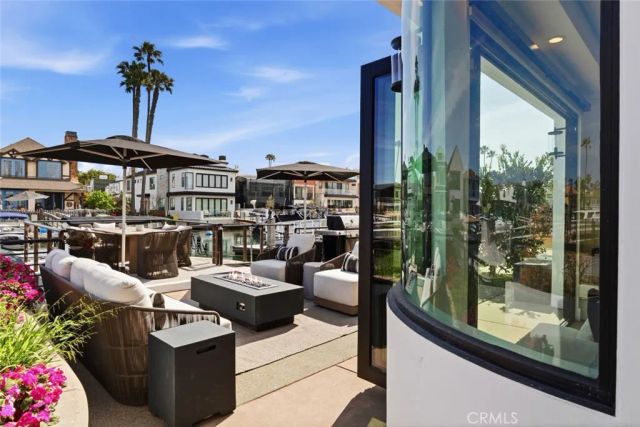 3912 River Ave, Newport Beach, CA 92663