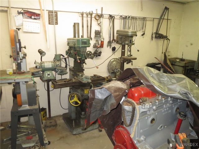 14501 Canyon Drive, Dolan Springs, AZ 86441