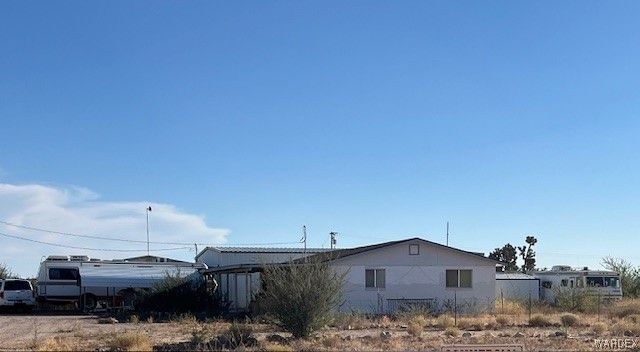 14501 Canyon Drive, Dolan Springs, AZ 86441