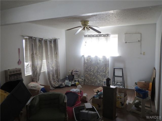 14501 Canyon Drive, Dolan Springs, AZ 86441