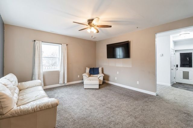 1813 Wiese Garden Road, Marshalltown, IA 50158