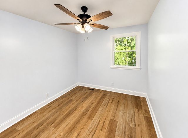 101 Travis St, Hendersonville, TN 37075