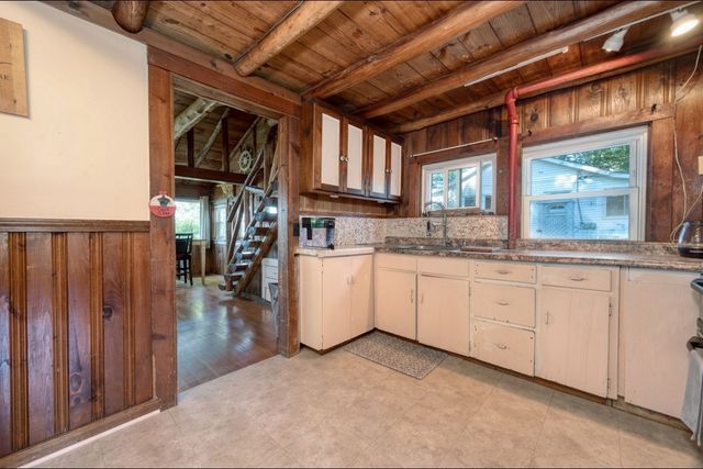 9 Overbrook, Pembroke, MA 02359