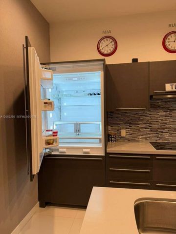 7875 NW 107th Avenue 812, Doral, FL 33178