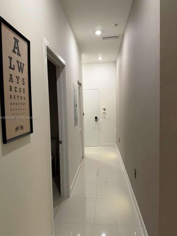 7875 NW 107th Avenue 812, Doral, FL 33178
