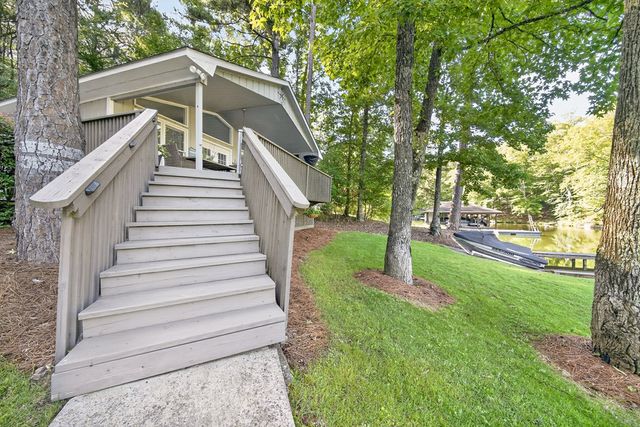 688 Miller Road, Hamilton, GA 31811
