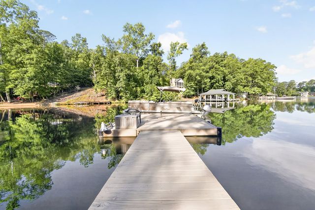 688 Miller Road, Hamilton, GA 31811