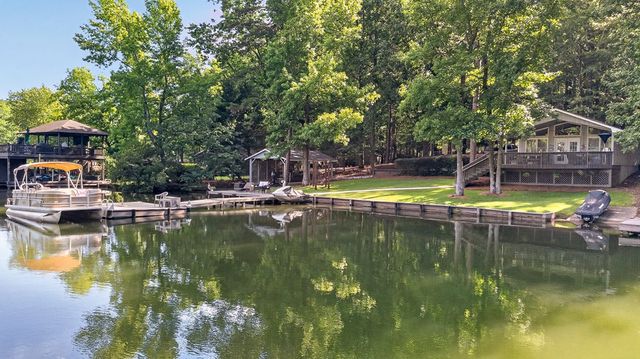 688 Miller Road, Hamilton, GA 31811