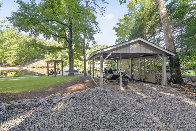 688 Miller Road, Hamilton, GA 31811