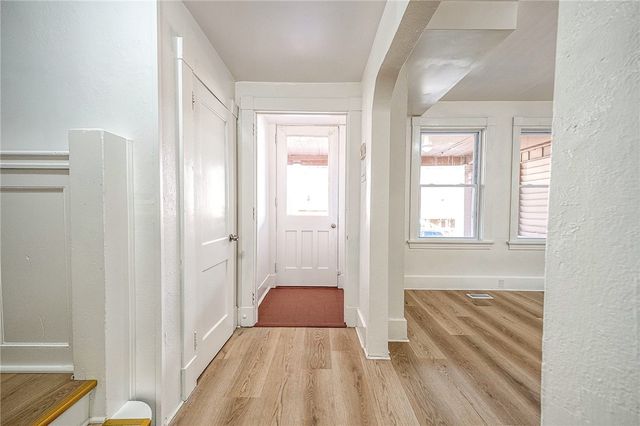 101 W Mcintyre, Perry Hilltop, PA 15214