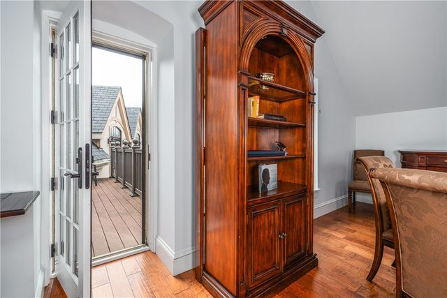 1000 Chapel View Boulevard 312, Cranston, RI 02920