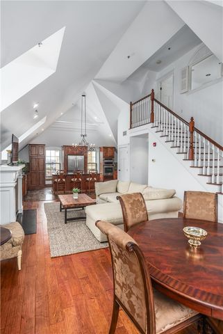 1000 Chapel View Boulevard 312, Cranston, RI 02920