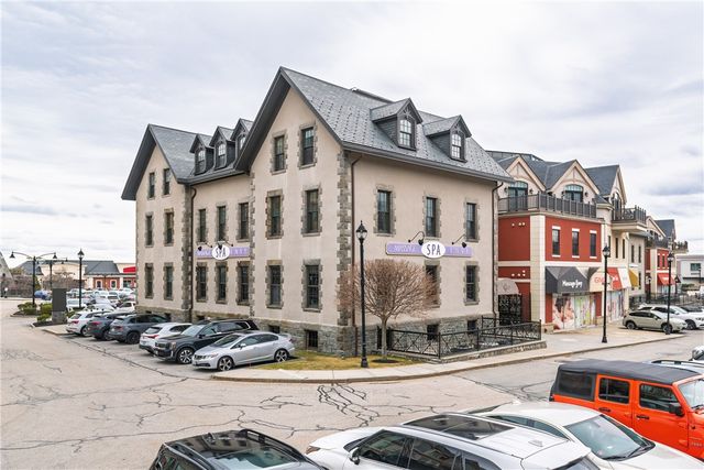 1000 Chapel View Boulevard 312, Cranston, RI 02920