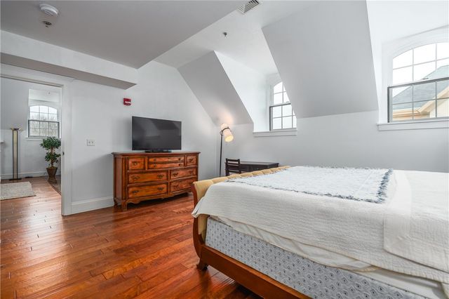 1000 Chapel View Boulevard 312, Cranston, RI 02920