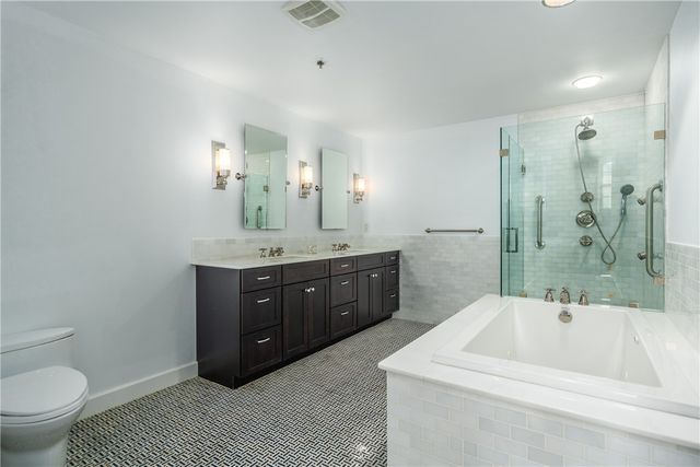 1000 Chapel View Boulevard 312, Cranston, RI 02920