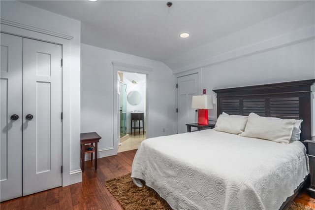 1000 Chapel View Boulevard 312, Cranston, RI 02920