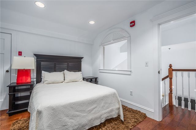 1000 Chapel View Boulevard 312, Cranston, RI 02920