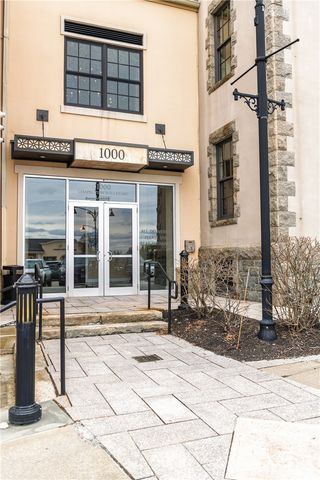 1000 Chapel View Boulevard 312, Cranston, RI 02920