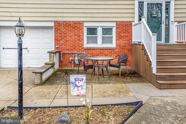 29 NICHOLAS DR, Pennsville, NJ 08070