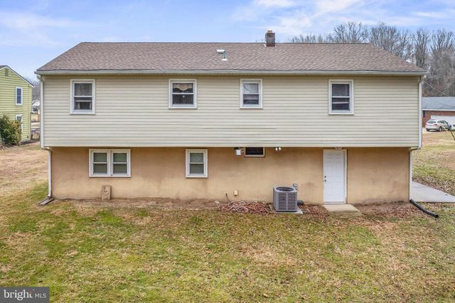 29 NICHOLAS DR, Pennsville, NJ 08070