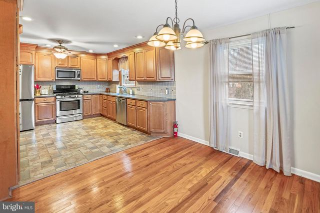 29 NICHOLAS DR, Pennsville, NJ 08070