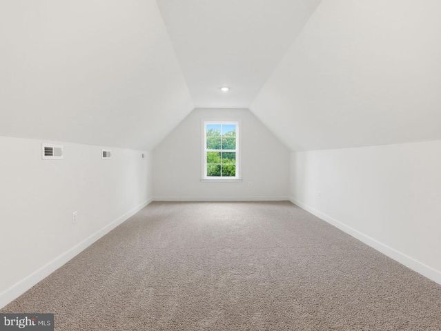 184 DICKINSON DR, Mineral, VA 23117