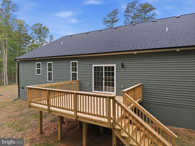 184 DICKINSON DR, Mineral, VA 23117