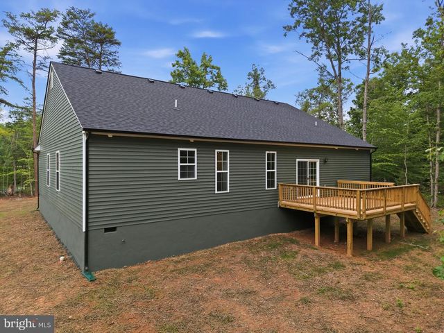 184 DICKINSON DR, Mineral, VA 23117