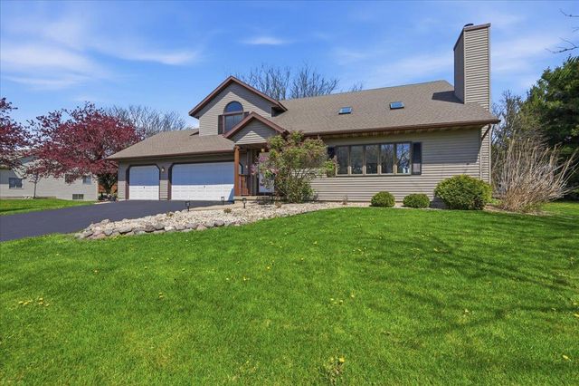 6715 Forest Park Drive, Deforest, WI 53532