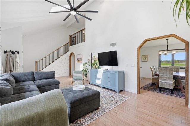 6715 Forest Park Drive, Deforest, WI 53532