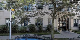 917 W EASTWOOD Avenue 705, Chicago, IL 60640