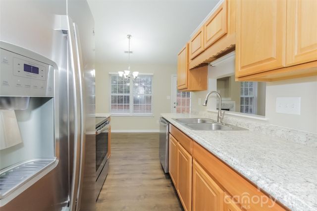 4531 Biesterfield Drive, Charlotte, NC 28216