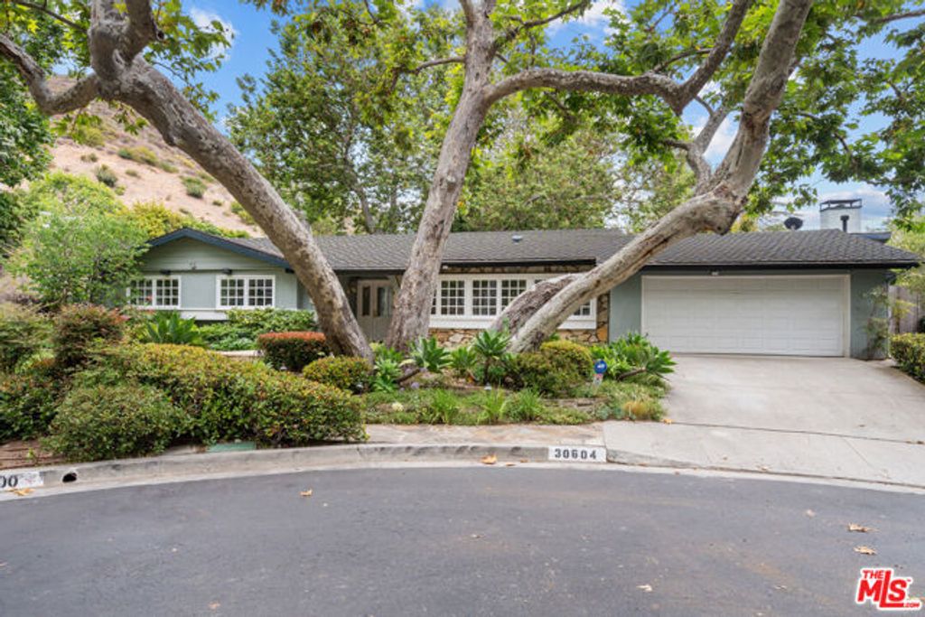 30604 Sicomoro Drive, Malibu, CA 90265