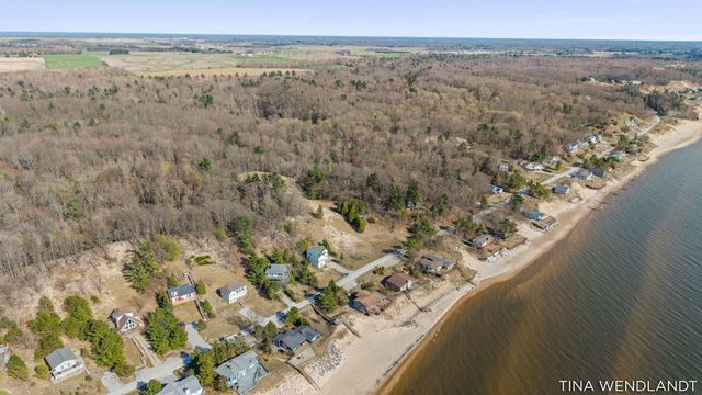10713 Lost Valley Road, White River Twp, MI 49437