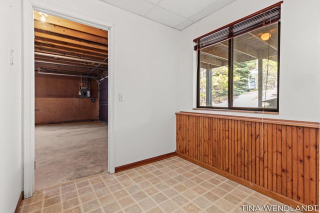 10713 Lost Valley Road, White River Twp, MI 49437