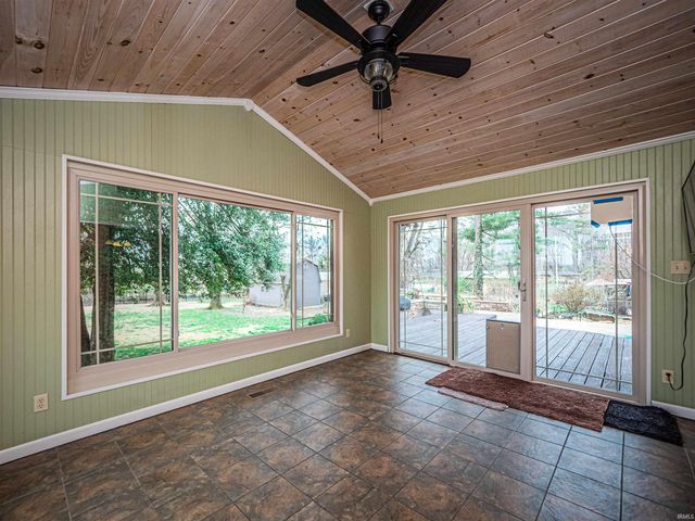 2267 Cherry Lane, Evansville, IN 47725