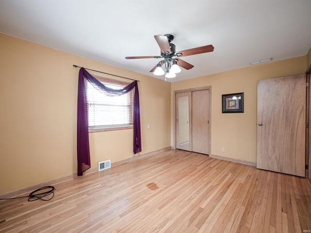 2267 Cherry Lane, Evansville, IN 47725