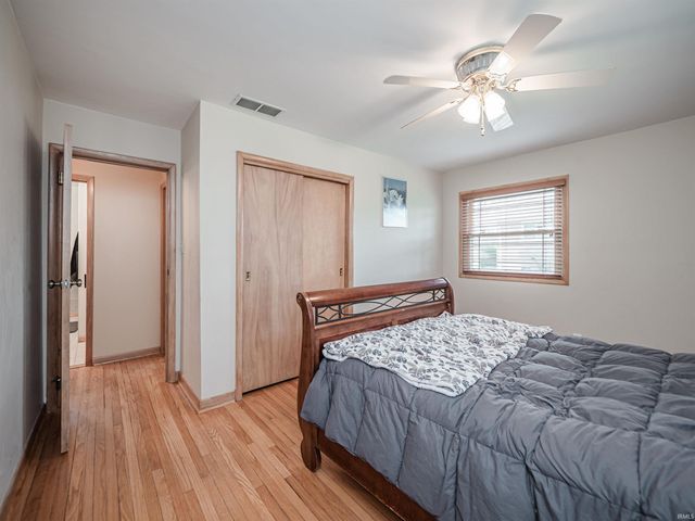 2267 Cherry Lane, Evansville, IN 47725