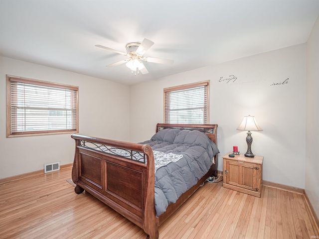 2267 Cherry Lane, Evansville, IN 47725