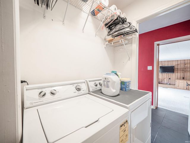 2267 Cherry Lane, Evansville, IN 47725