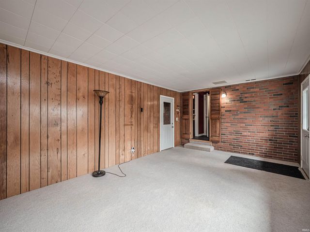 2267 Cherry Lane, Evansville, IN 47725