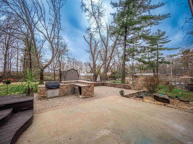 2267 Cherry Lane, Evansville, IN 47725