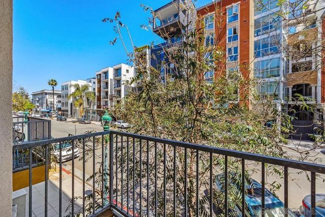 1918 Columbia 1, San Diego, CA 92101