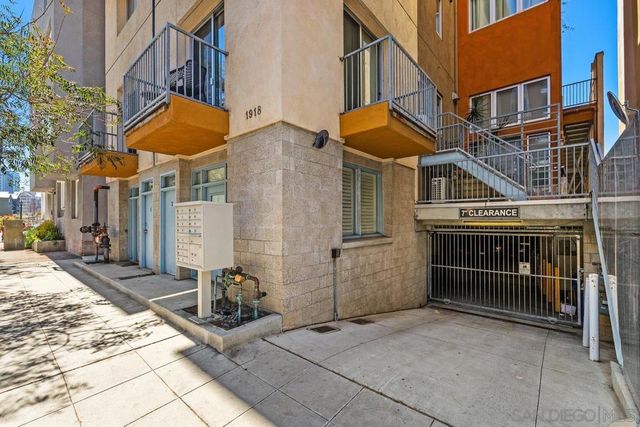 1918 Columbia 1, San Diego, CA 92101