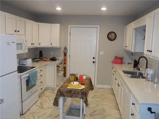 127 Keegan Lane, Denton, NC 27239