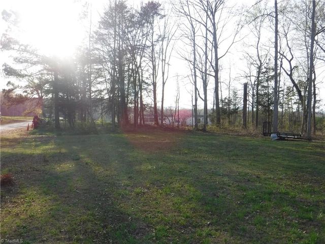 127 Keegan Lane, Denton, NC 27239