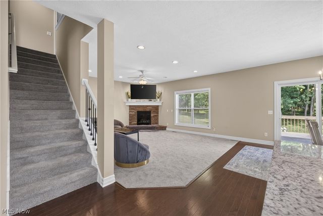 483 S Marigold Lane, Kent, OH 44240