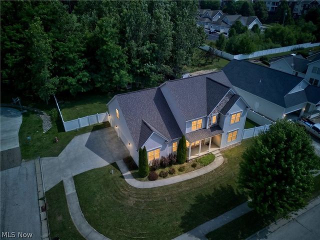 483 S Marigold Lane, Kent, OH 44240