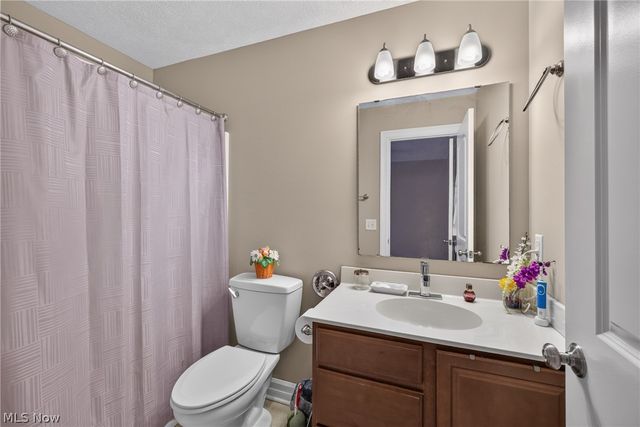 483 S Marigold Lane, Kent, OH 44240